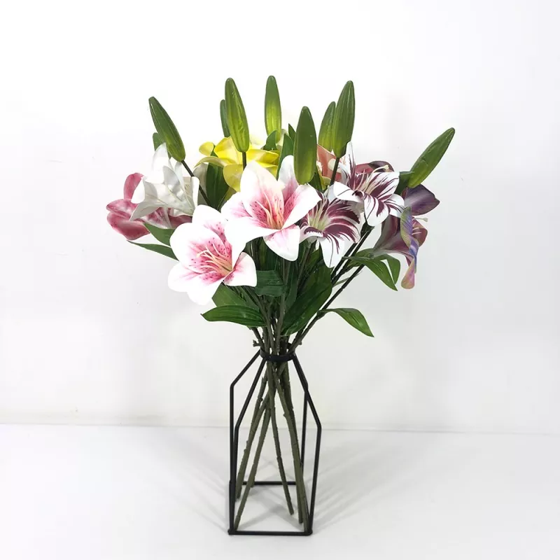 Fake lily -kukat